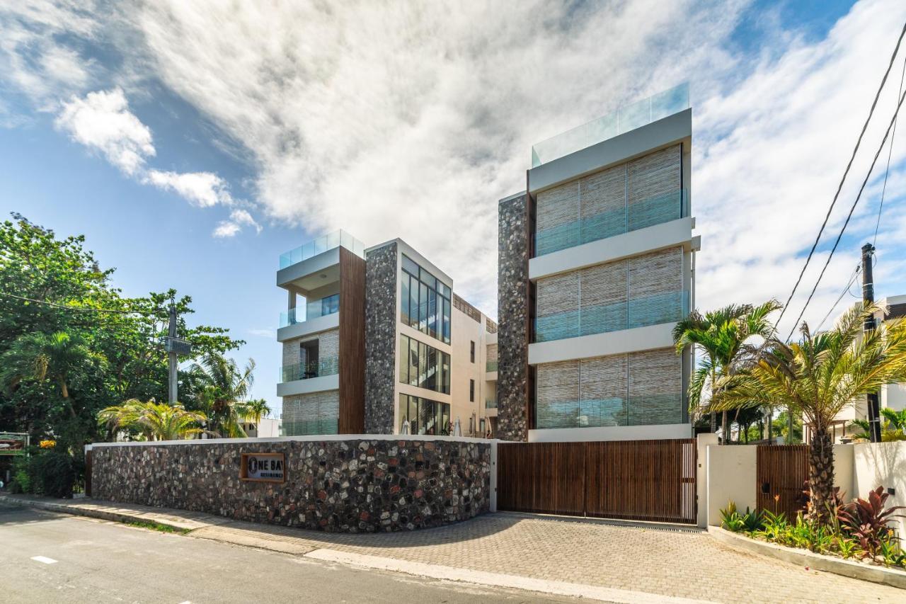 One Bay Residence Unit 15 - Penthouse With Private Roof Top, Jacuzzi And Sea View Grand Baie Bagian luar foto